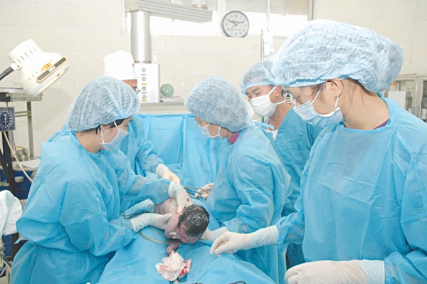Chăm sóc trước và trong khi sinh để “mẹ tròn con vuông” - Ảnh 1 Chăm sóc trước và trong khi sinh để “mẹ tròn con vuông” - Ảnh 1