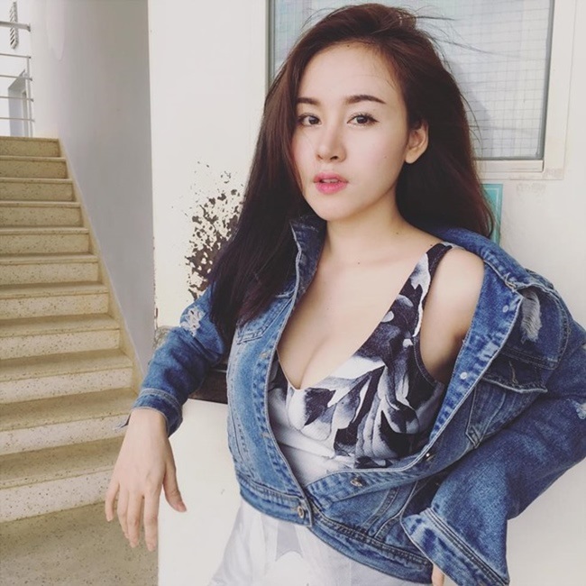 Bà Tưng hào hứng khoe bạn trai U40 'khỏe như voi' hơn hẳn trai 18 - Ảnh 2 Bà Tưng hào hứng khoe bạn trai U40 'khỏe như voi' hơn hẳn trai 18 - Ảnh 2
