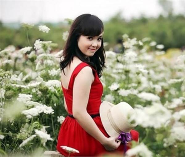 Trước Thủy Tiên, đây là cô gái từng gắn bó với Công Vinh suốt 5 năm - Ảnh 11 Trước Thủy Tiên, đây là cô gái từng gắn bó với Công Vinh suốt 5 năm - Ảnh 11