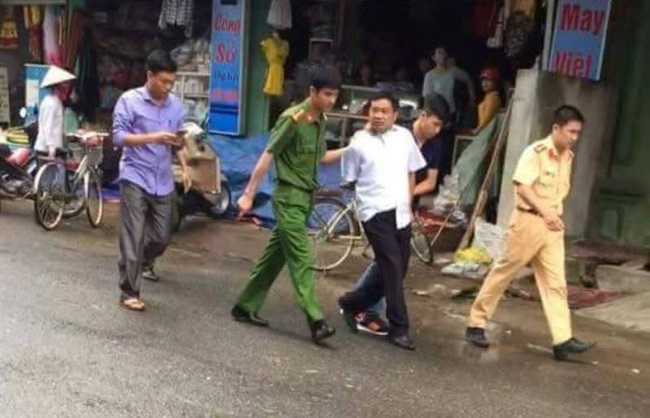 Rùng mình tin nhắn nghi phạm giết người giấu xác trong bao tải gửi đến Trưởng công an xã - Ảnh 2 Rùng mình tin nhắn nghi phạm giết người giấu xác trong bao tải gửi đến Trưởng công an xã - Ảnh 2