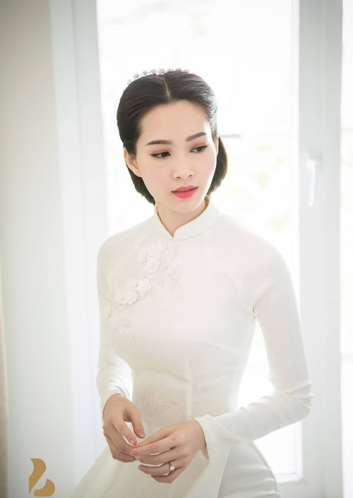 Hé lộ những điều đặc biệt nhất trước đám cưới Hoa hậu Thu Thảo và đại gia Trung Tín - Ảnh 6 Hé lộ những điều đặc biệt nhất trước đám cưới Hoa hậu Thu Thảo và đại gia Trung Tín - Ảnh 6