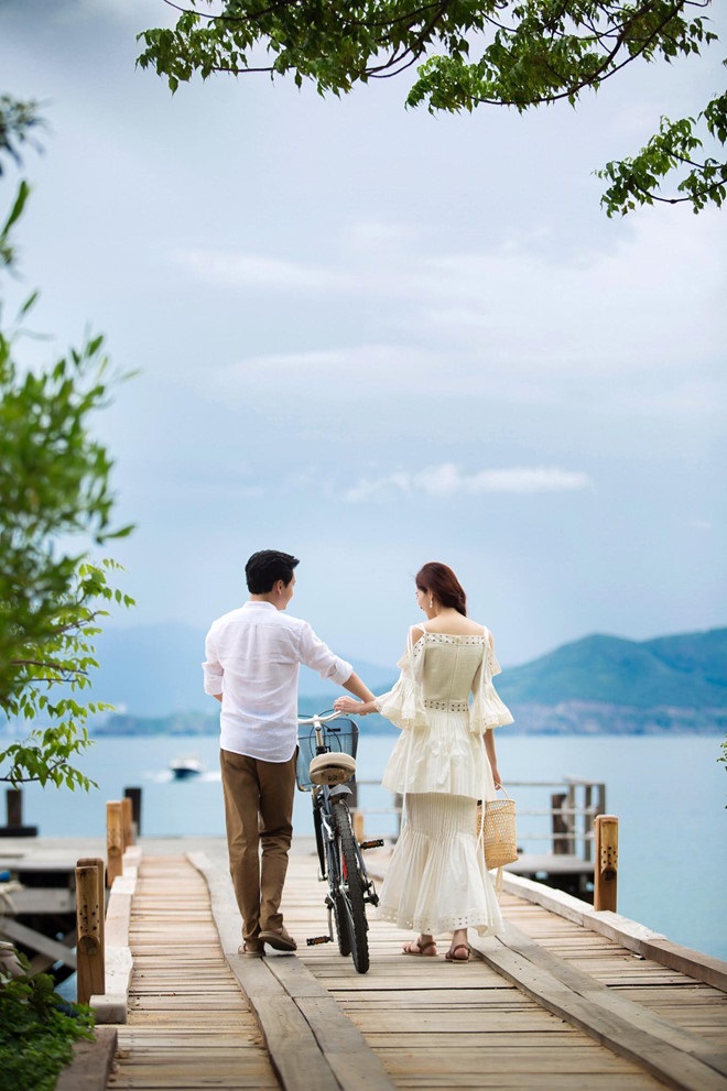 Hé lộ những điều đặc biệt nhất trước đám cưới Hoa hậu Thu Thảo và đại gia Trung Tín - Ảnh 1 Hé lộ những điều đặc biệt nhất trước đám cưới Hoa hậu Thu Thảo và đại gia Trung Tín - Ảnh 1