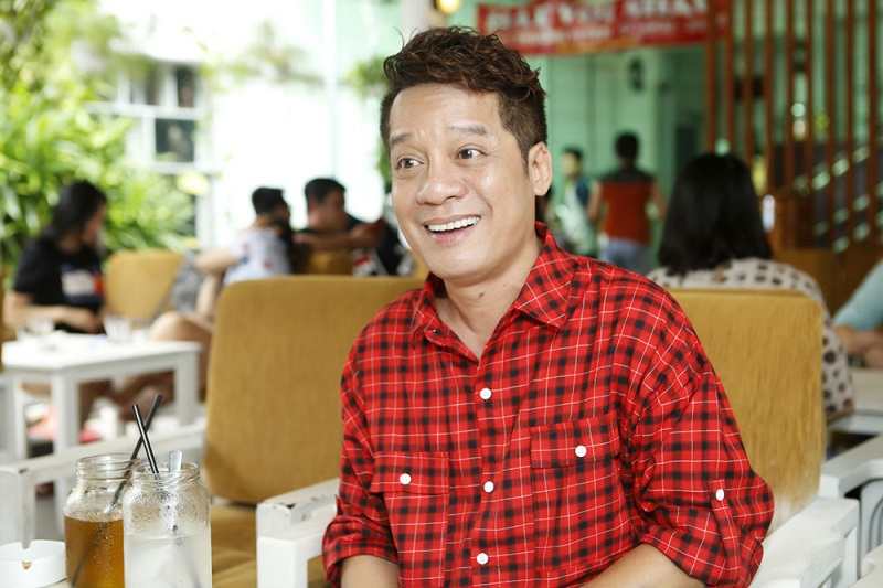 Minh Nhí: 'Mỗi ngày tôi đốt 2-3 cây vàng ở vũ trường, quán bar' - Ảnh 1 Minh Nhí: 'Mỗi ngày tôi đốt 2-3 cây vàng ở vũ trường, quán bar' - Ảnh 1