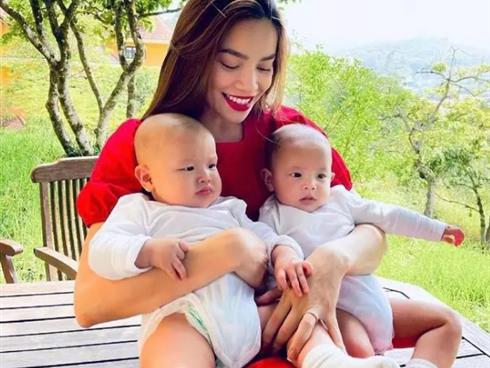 Con sao Việt bị chê xấu: Hồ Ngọc Hà thâm thuý; vợ Mạc Đăng Khoa trao thưởng để truy lùng