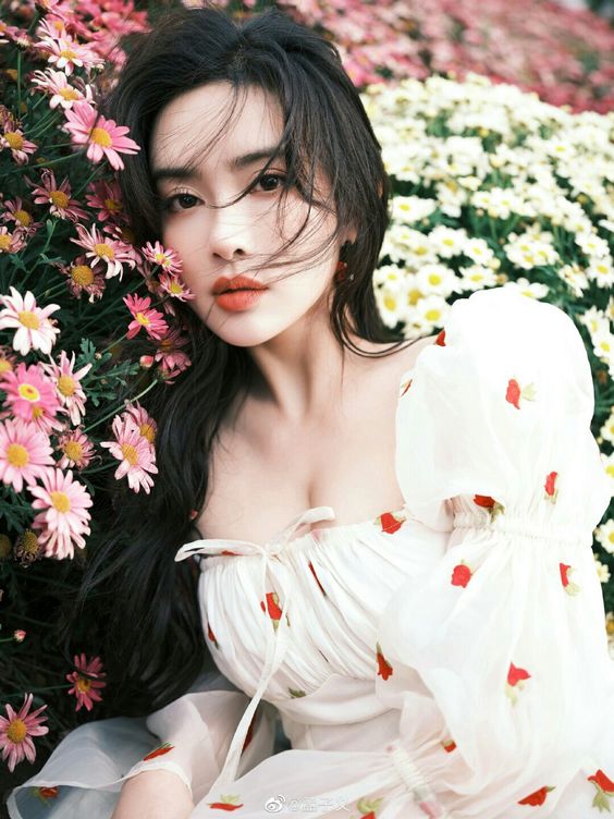 Đúng ngày mai, Chủ Nhật 22/6/2025, Thần Tài lẫn quý nhân trao tài lộc, 3 con giáp phúc khí tràn đầy, công việc thăng tiến như 'cá gặp nước', hoan hỉ làm gì cũng ra tiền - Ảnh 2