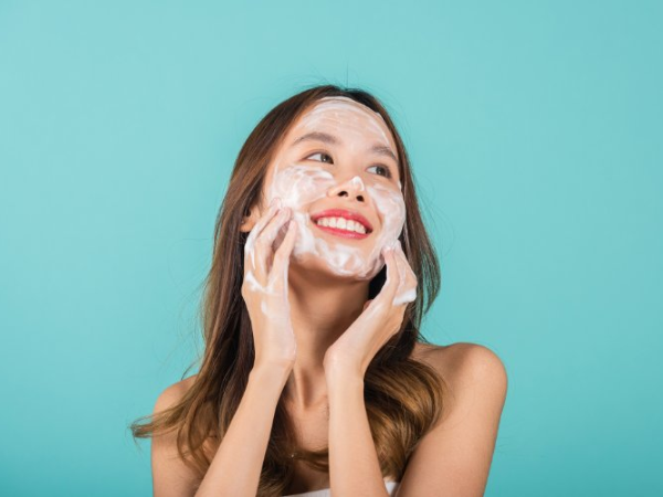 Detox da trong môi trường ô nhiễm: Bí quyết cho làn da tươi sáng, rạng rỡ từ bên trong - Ảnh 3 Detox da trong môi trường ô nhiễm: Bí quyết cho làn da tươi sáng, rạng rỡ từ bên trong - Ảnh 3