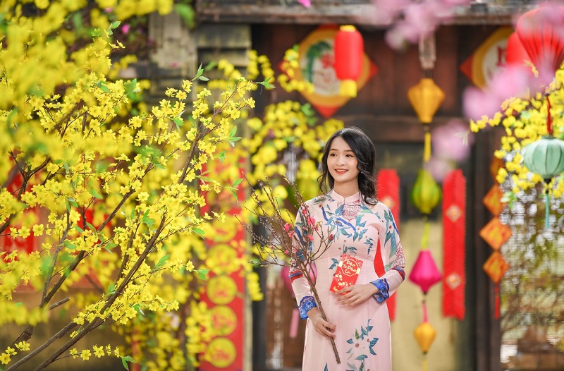 Xuất hành là gì? Những lưu ý khi xuất hành đầu năm để cả năm viên mãn - Ảnh 3 Xuất hành là gì? Những lưu ý khi xuất hành đầu năm để cả năm viên mãn - Ảnh 3