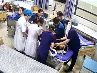 Xử phạt hành chính người bố hành hung y, bác sĩ đang cấp cứu con trai mình