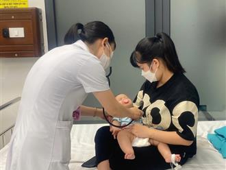 Hà Nội ghi nhận nhiều trẻ nhập viện vì Covid-19, có tình trạng biến chứng viêm phổi
