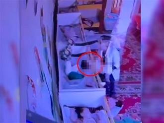 Thương tâm: Bé trai 2 tuổi đã tử vong tại trường mẫu giáo do bị kẹt đầu vào thanh chắn giường trong giờ ngủ trưa