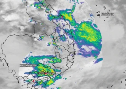 Miền Trung mưa tầm tã 4 ngày trong bão số 1, vùng nào tâm mưa lớn nhất? - Ảnh 1 Miền Trung mưa tầm tã 4 ngày trong bão số 1, vùng nào tâm mưa lớn nhất? - Ảnh 1