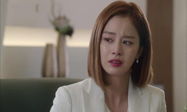 Chiếc máy tính cũ của chồng đặt dưới gầm bàn, tôi tò mò mở lên và đọc tin nhắn giữa anh với người bạn dược sĩ thì đau thấu tâm can - Ảnh 5 Chiếc máy tính cũ của chồng đặt dưới gầm bàn, tôi tò mò mở lên và đọc tin nhắn giữa anh với người bạn dược sĩ thì đau thấu tâm can - Ảnh 5