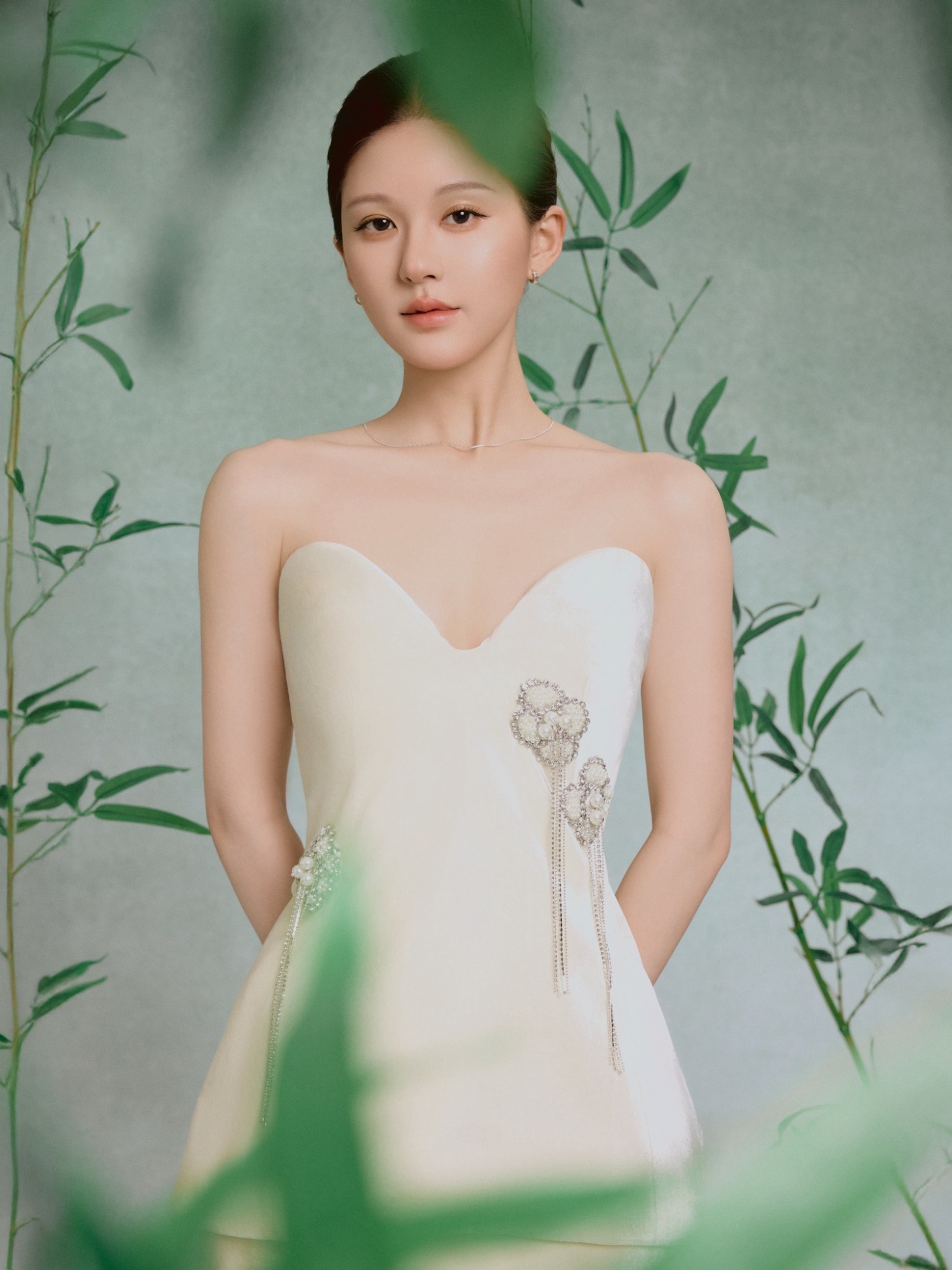 Triệu Lộ Tư vướng nghi vấn bị phong sát ngầm lúc nửa đêm, làm giảm 'sức nóng' cõi mạng? - Ảnh 1
