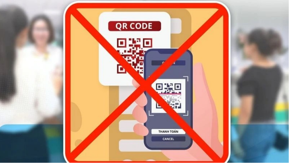 Hà Nội: Quét mã QR chuyển khoản cho shipper, tài khoản ngân hàng của người phụ nữ bị lừa trừ liên tục từ 2 triệu đến 900 triệu đồng - Ảnh 1 Hà Nội: Quét mã QR chuyển khoản cho shipper, tài khoản ngân hàng của người phụ nữ bị lừa trừ liên tục từ 2 triệu đến 900 triệu đồng - Ảnh 1