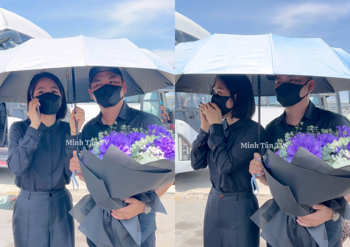 Nghẹn ngào trước hành động của Lê Phương dành cho Quý Bình ở lễ thuỷ táng - Ảnh 1 Nghẹn ngào trước hành động của Lê Phương dành cho Quý Bình ở lễ thuỷ táng - Ảnh 1