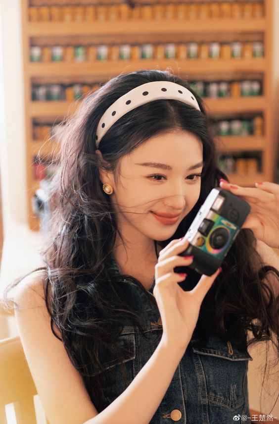 Đúng hôm nay, thứ Hai 28/4/2025, 3 con giáp tài lộc ùn ùn đổ dồn về túi, tiền bạc ngập két, công việc suôn sẻ - Ảnh 3 Đúng hôm nay, thứ Hai 28/4/2025, 3 con giáp tài lộc ùn ùn đổ dồn về túi, tiền bạc ngập két, công việc suôn sẻ - Ảnh 3