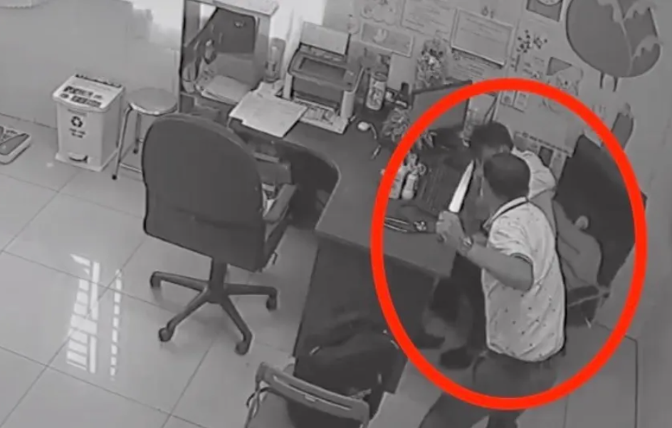 Chân dung nam bác sĩ dùng dao đâm đồng nghiệp tại phòng khám - Ảnh 1 Chân dung nam bác sĩ dùng dao đâm đồng nghiệp tại phòng khám - Ảnh 1